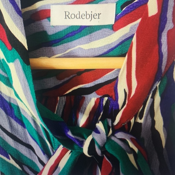 RODEBJER Wrap Bow Sleeveless Blouse JEWEL tones, IVORY & BLACK US L EUC - Picture 3 of 15